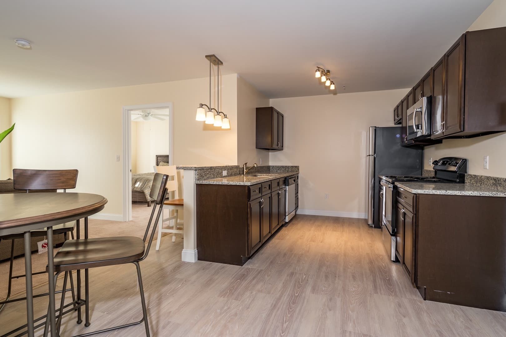 Londonderry Apartment: 6 MacGregor Court