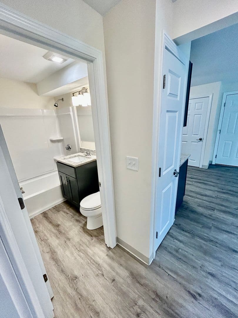 Hudson Apartment: Charles & Cross Streets