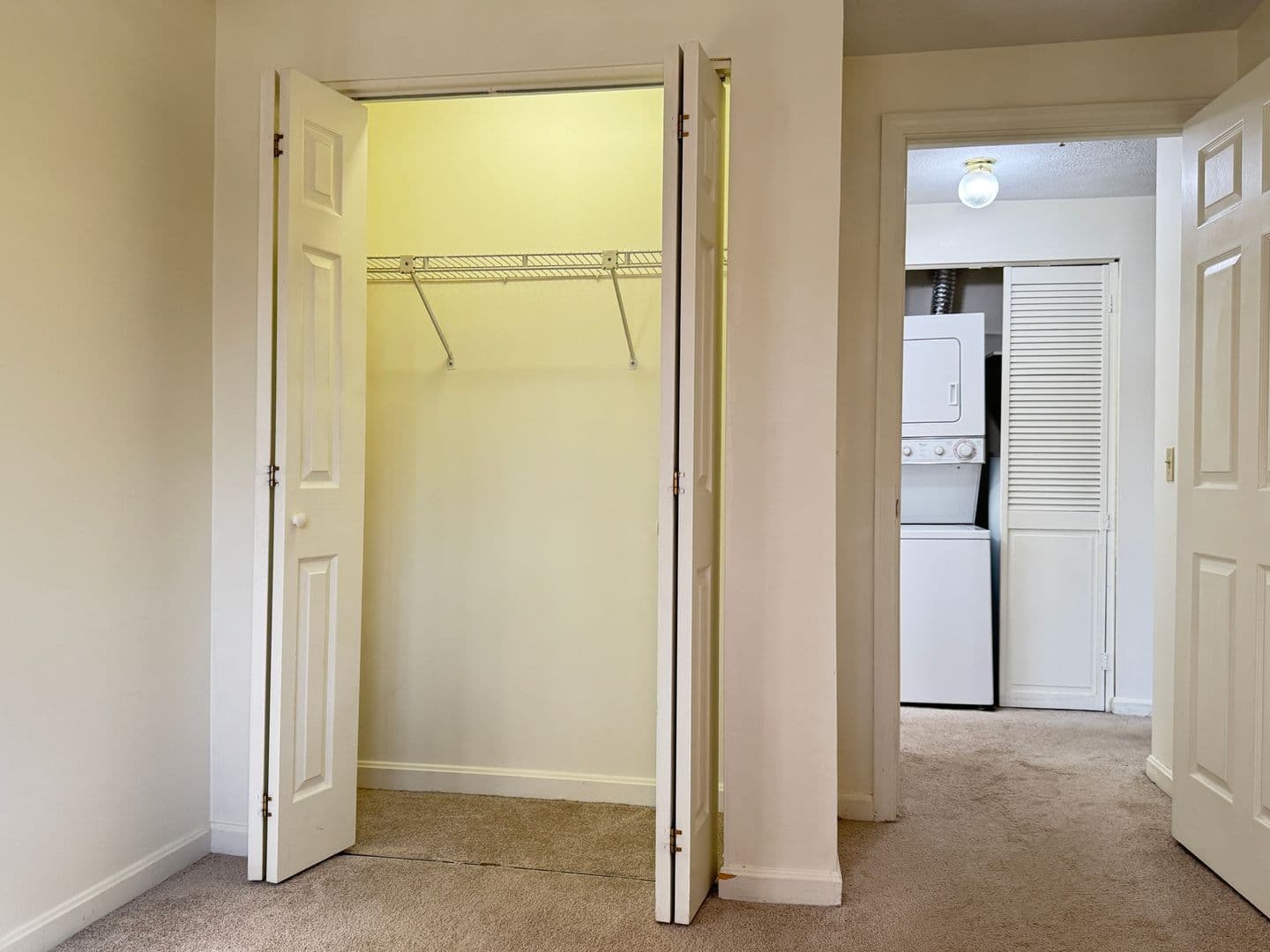 Dover Apartment: 1-48 Dunns Bridge Lane