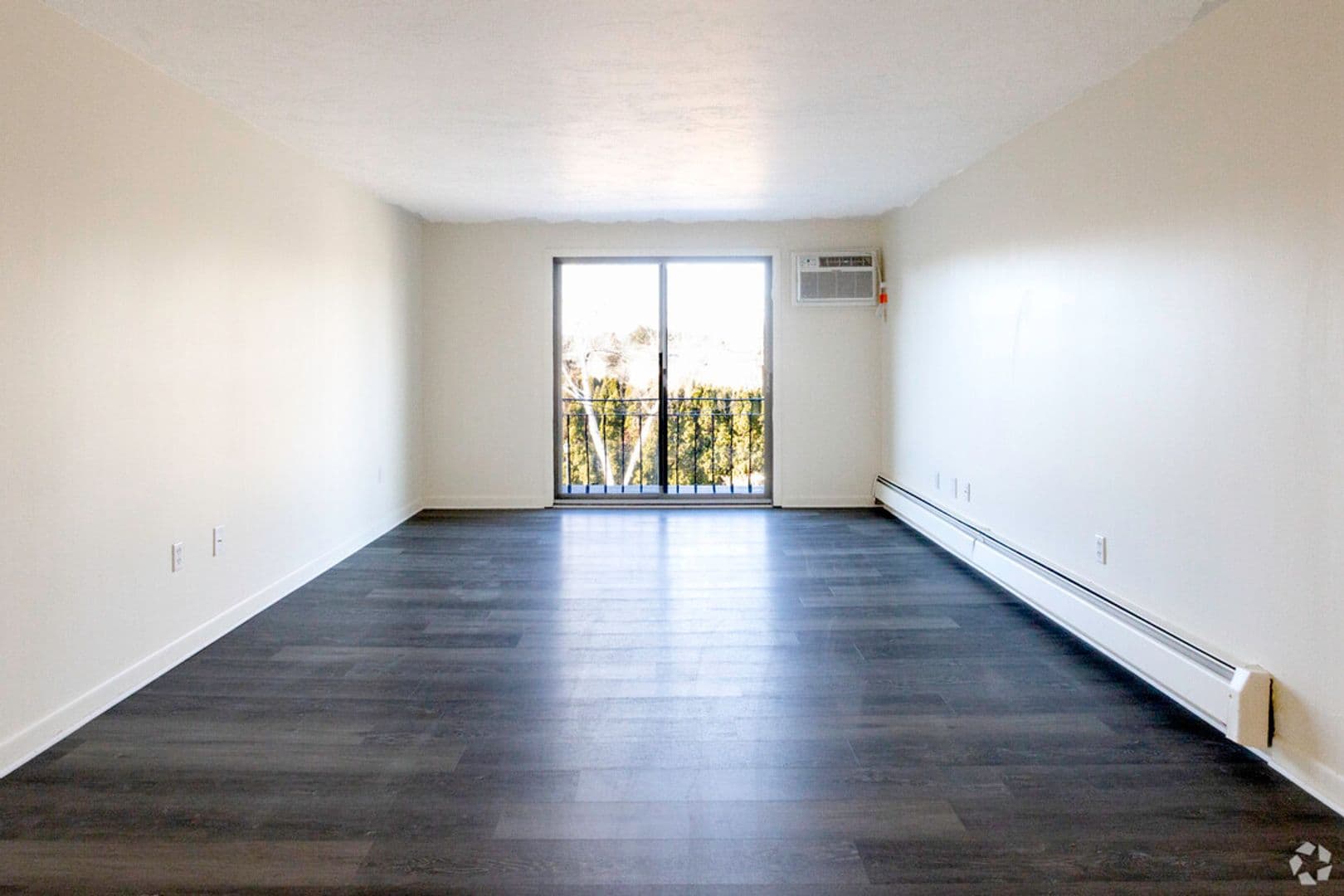 Laconia Apartment: 10-52 Estates Circle