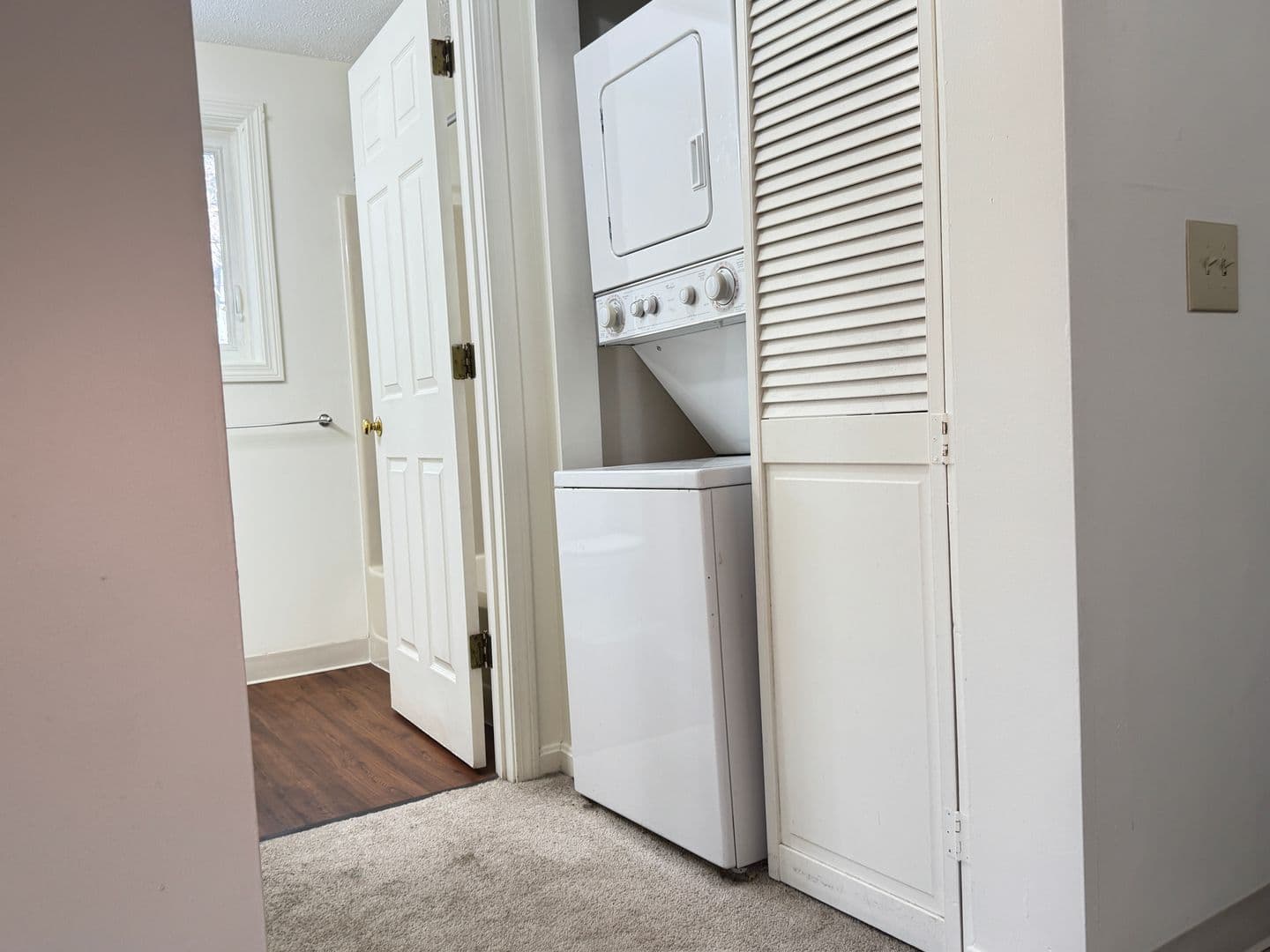 Dover Apartment: 1-48 Dunns Bridge Lane