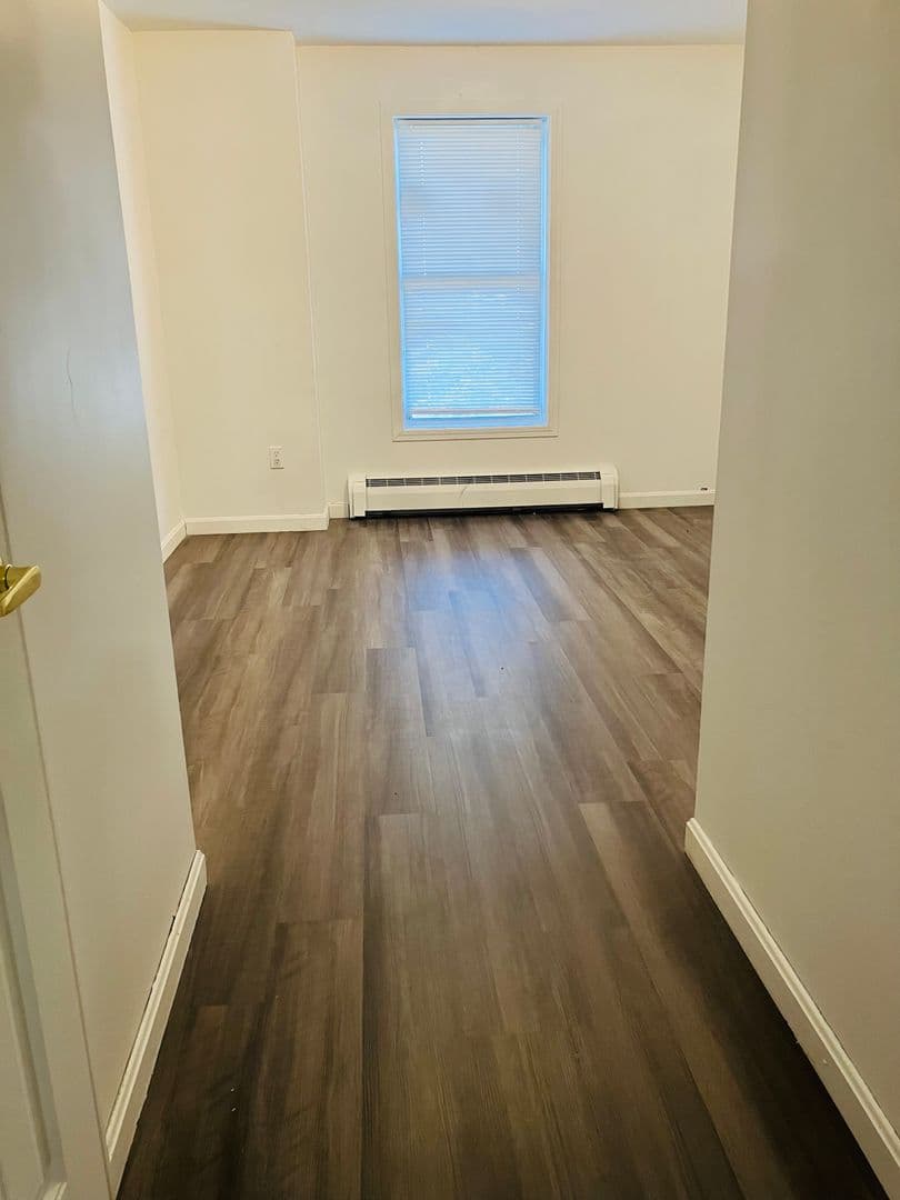 Rochester Apartment: 9-17 Elm Court