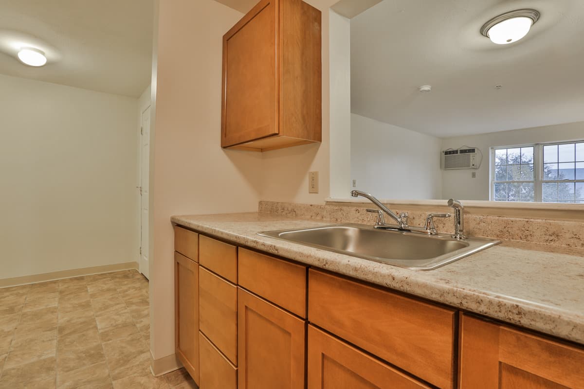 Manchester Apartment: 199 Eastern Avenue - Apt. 28