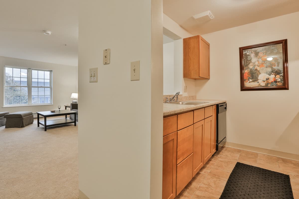 Manchester Apartment: 199 Eastern Avenue - Apt. 28
