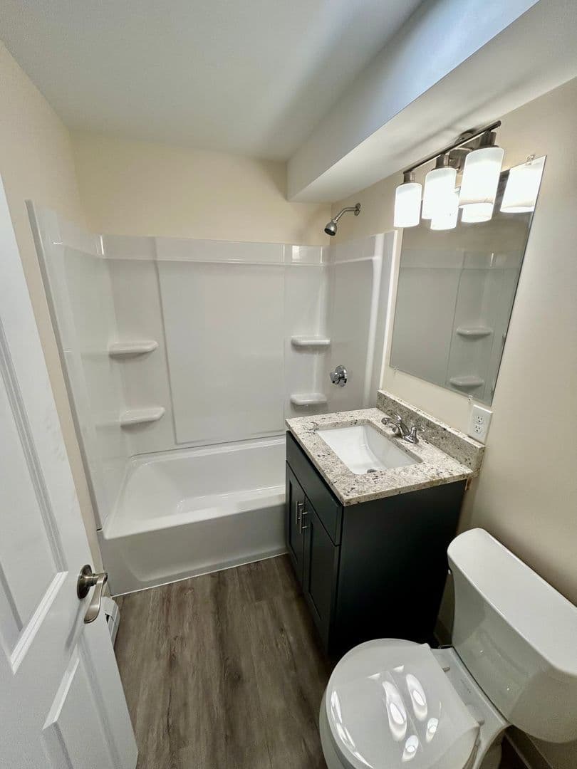 Hudson Apartment: Charles & Cross Streets