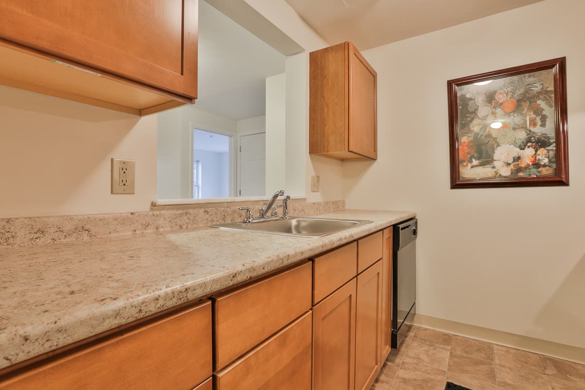 Manchester Apartment: 199 Eastern Avenue - Apt. 28
