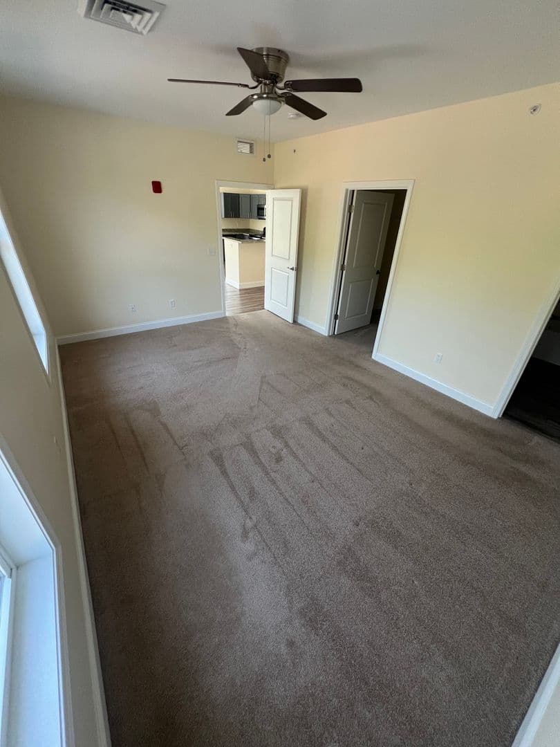 Merrimack Apartment: 366 Daniel Webster Highway