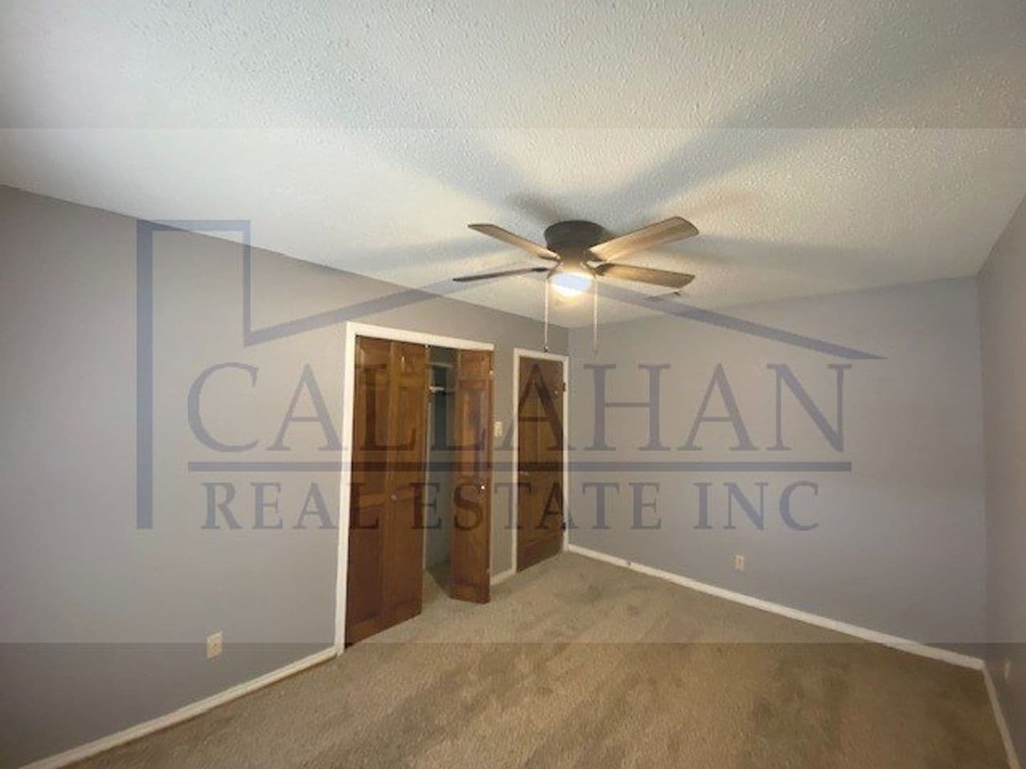 Jacksonville House: 205 Lynnewood Drive