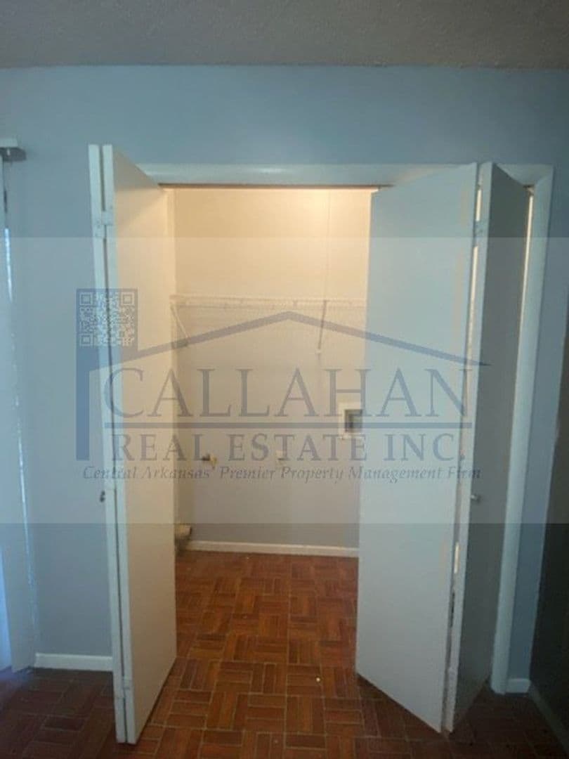North Little Rock Apartment: 5705 Sorenson Apt