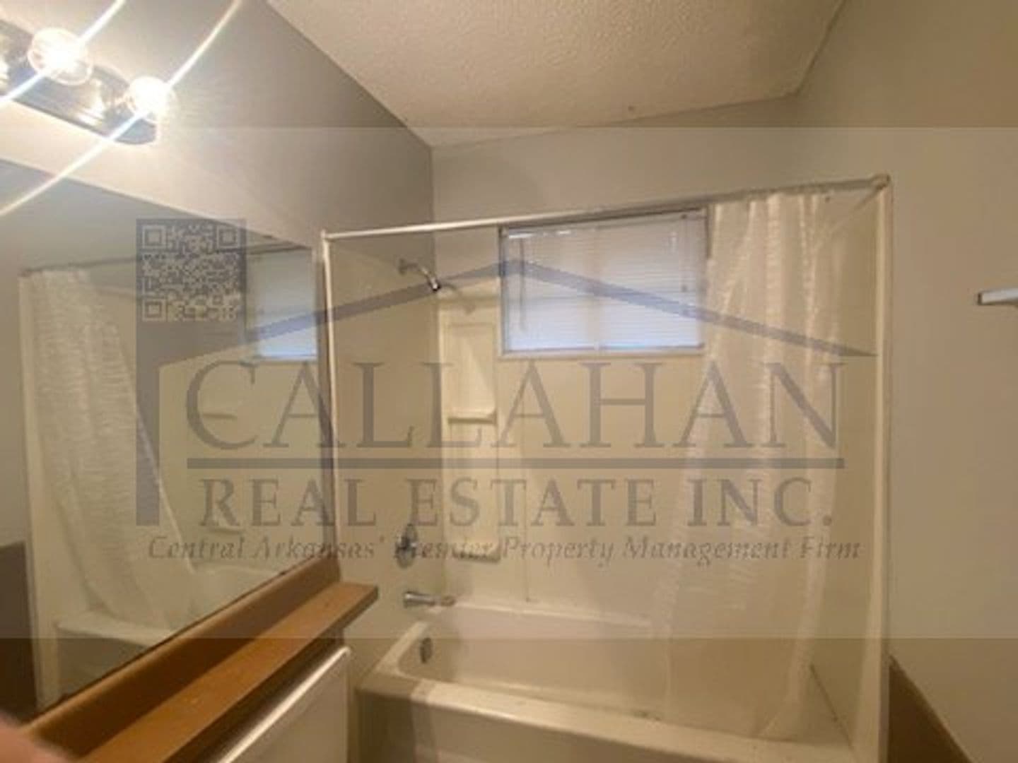 North Little Rock Apartment: 5705 Sorenson Apt