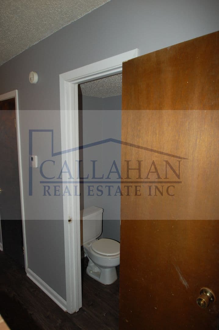 Jacksonville Apartment: 6612 Jacksonville Cutoff Rd.