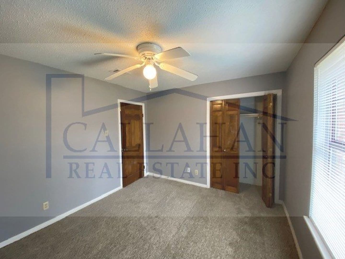 Jacksonville House: 205 Lynnewood Drive