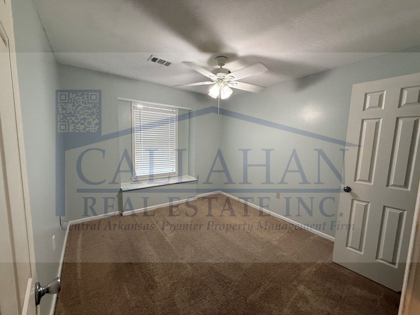 Maumelle House: 27 Oakridge Dr