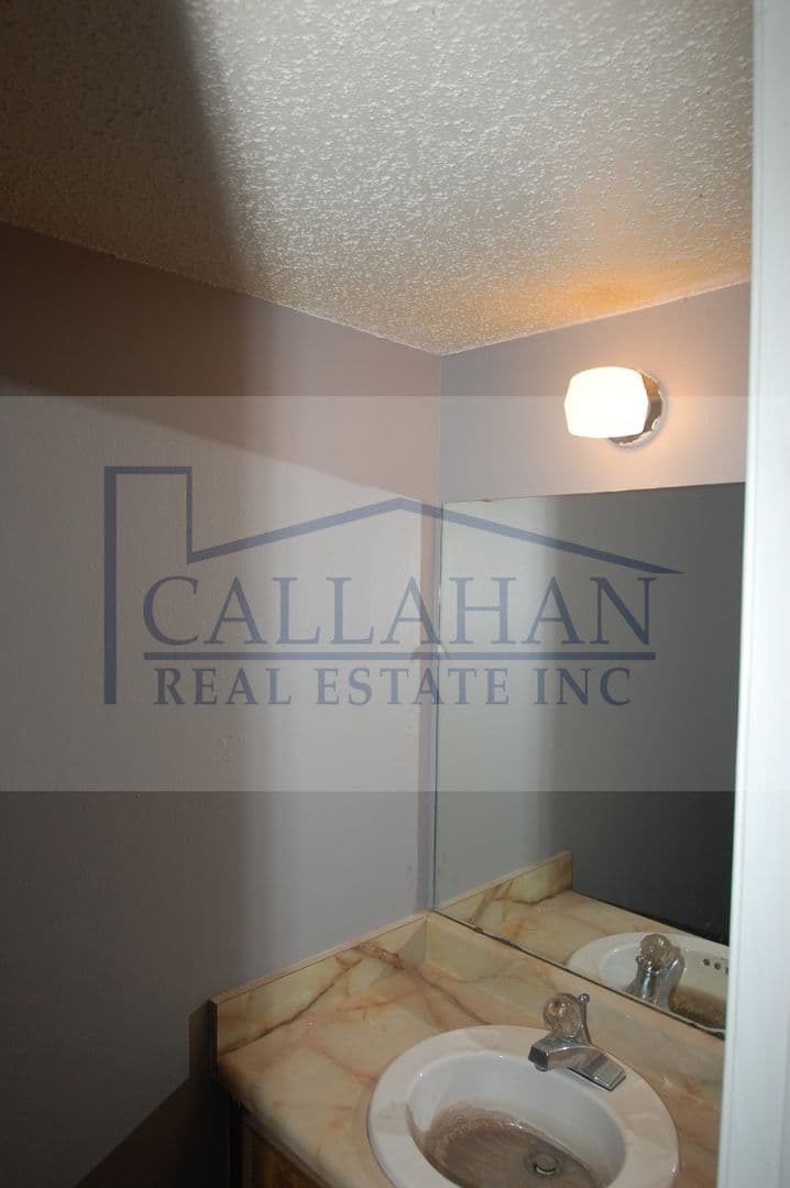 Jacksonville Apartment: 6612 Jacksonville Cutoff Rd.