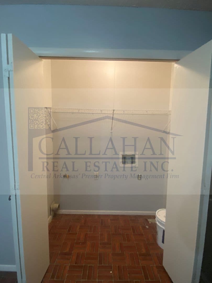 North Little Rock Apartment: 5705 Sorenson Apt