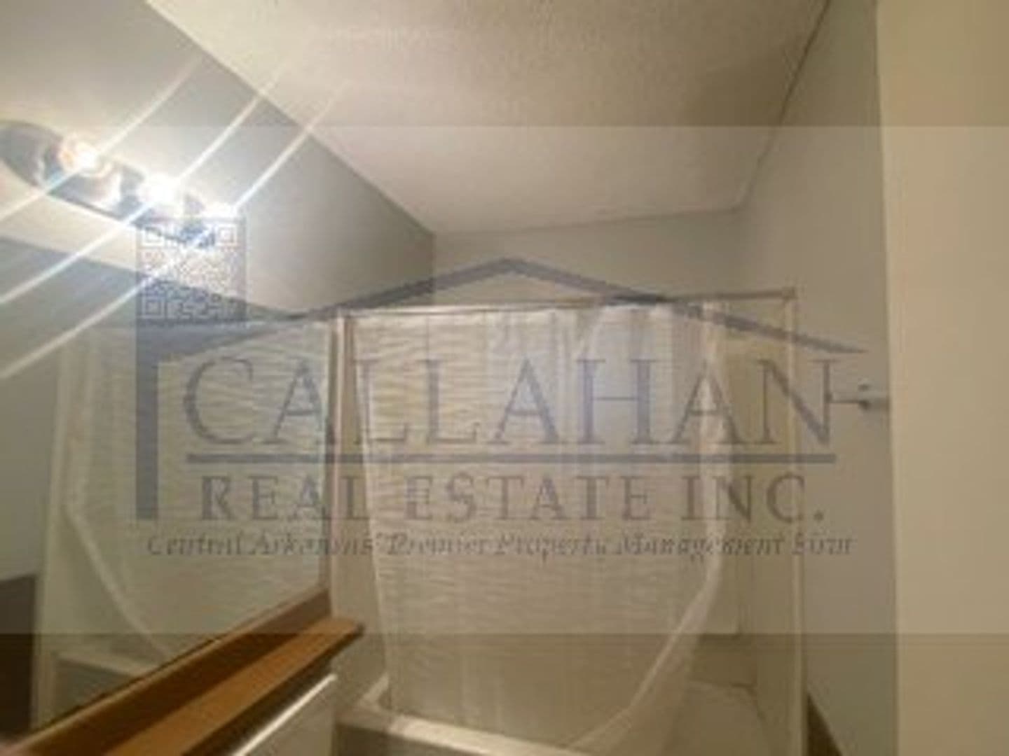 North Little Rock Apartment: 5705 Sorenson Apt