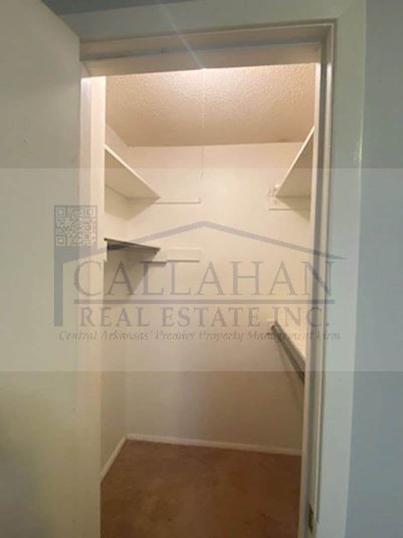 North Little Rock Apartment: 5705 Sorenson Apt