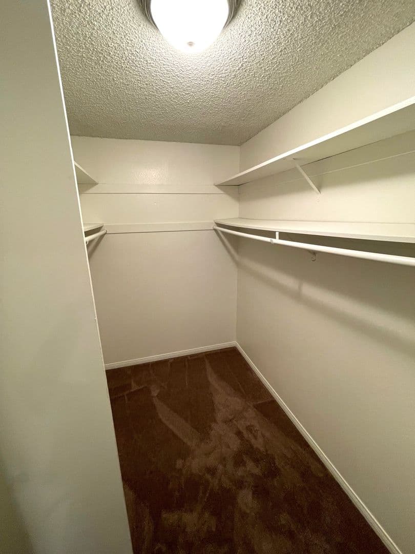 Ventura Apartment: 10855 & 10880 Del Norte