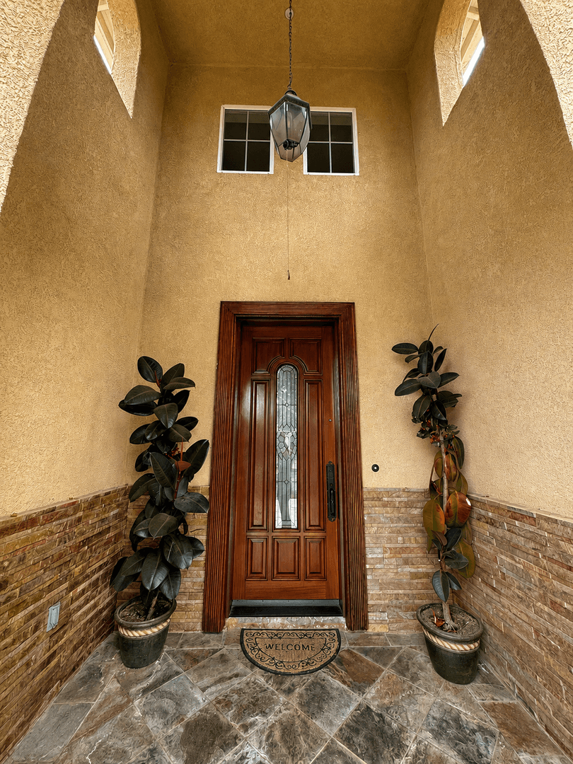 Oxnard House: 621 Marbella Court