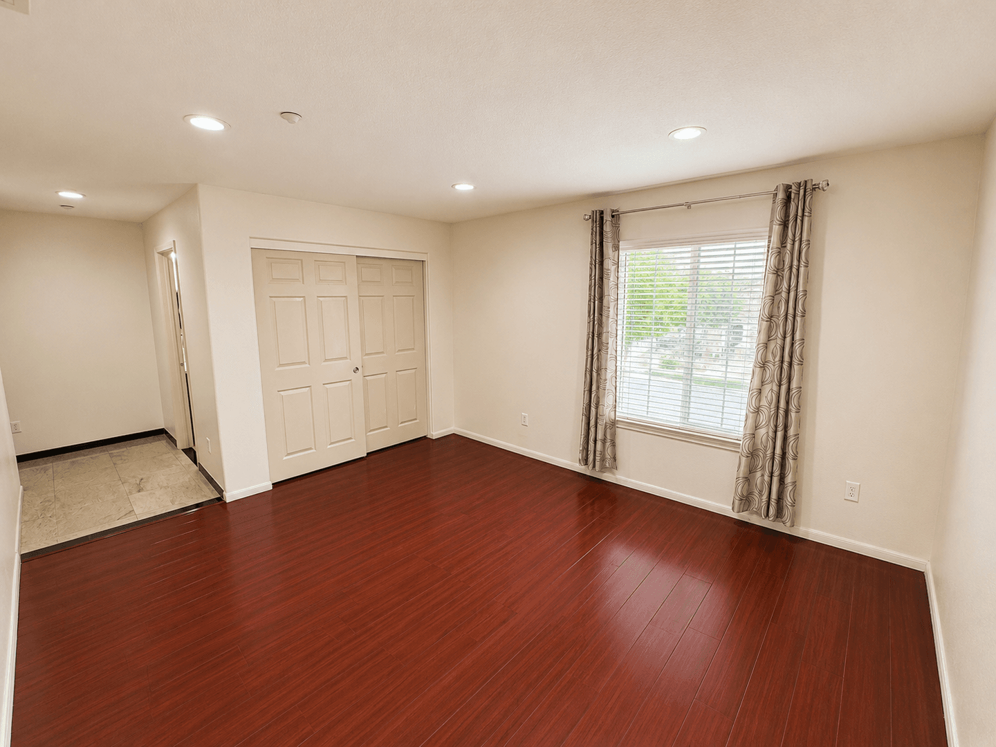 Oxnard House: 621 Marbella Court