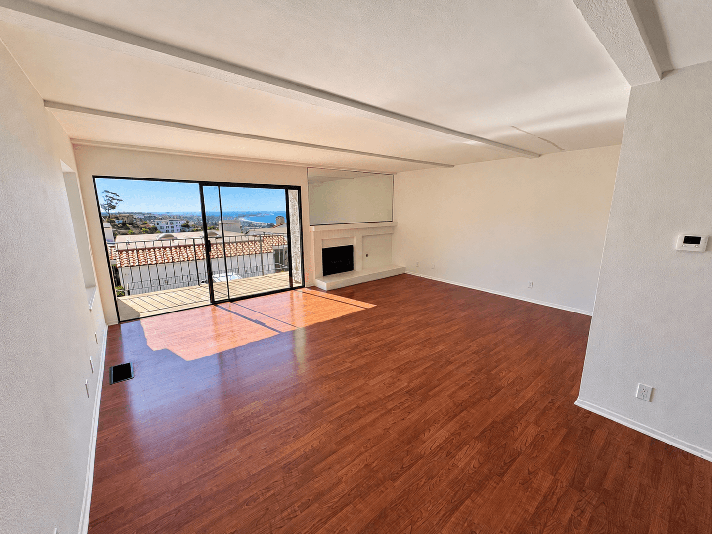 Ventura Townhome: 925 Vallecito Drive