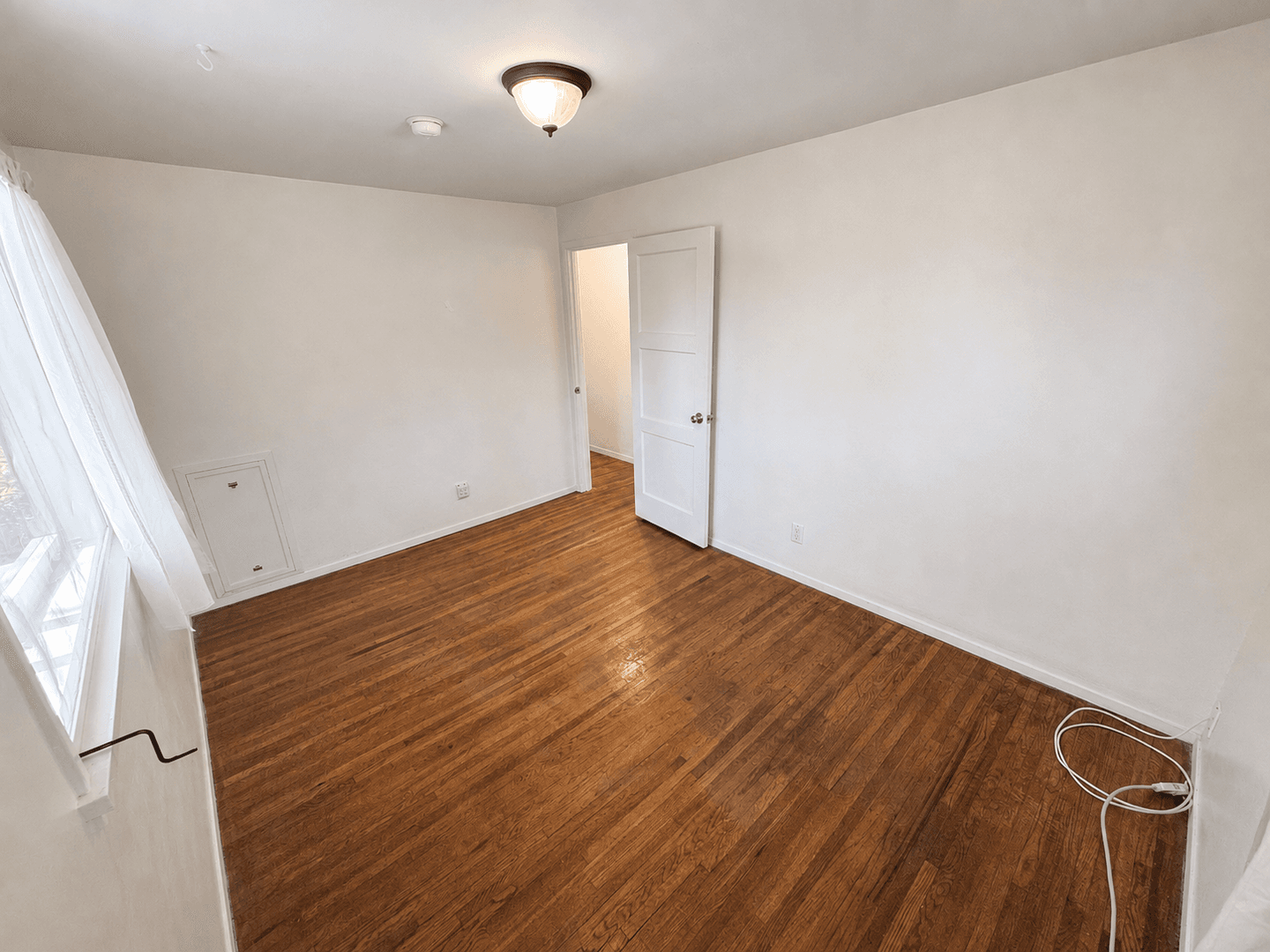 Ojai House: 406 S. Signal Street #A