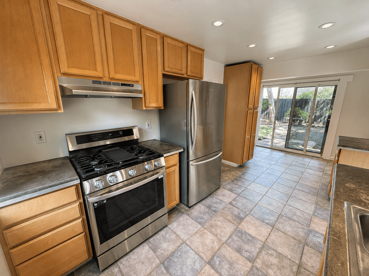 Ojai House: 406 S. Signal Street #A