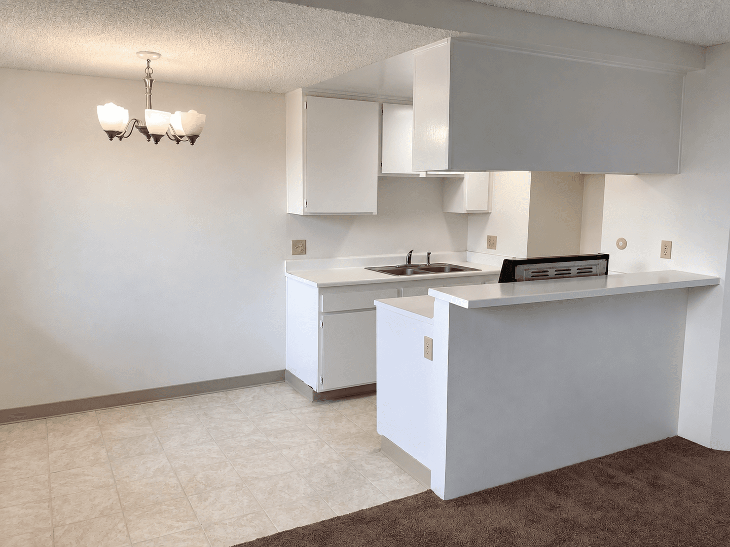 Ventura Apartment: 10855 & 10880 Del Norte