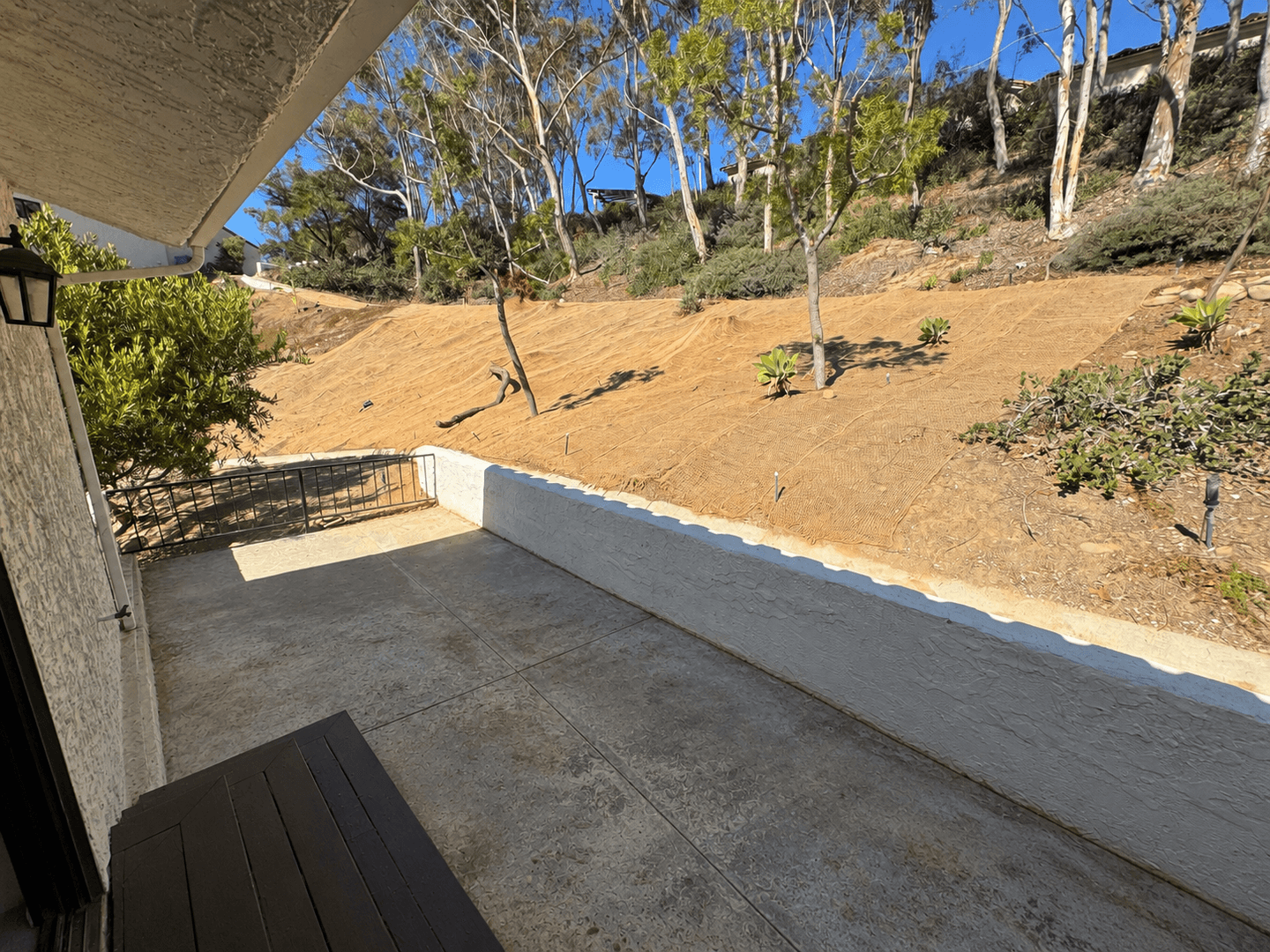 Ventura Townhome: 925 Vallecito Drive