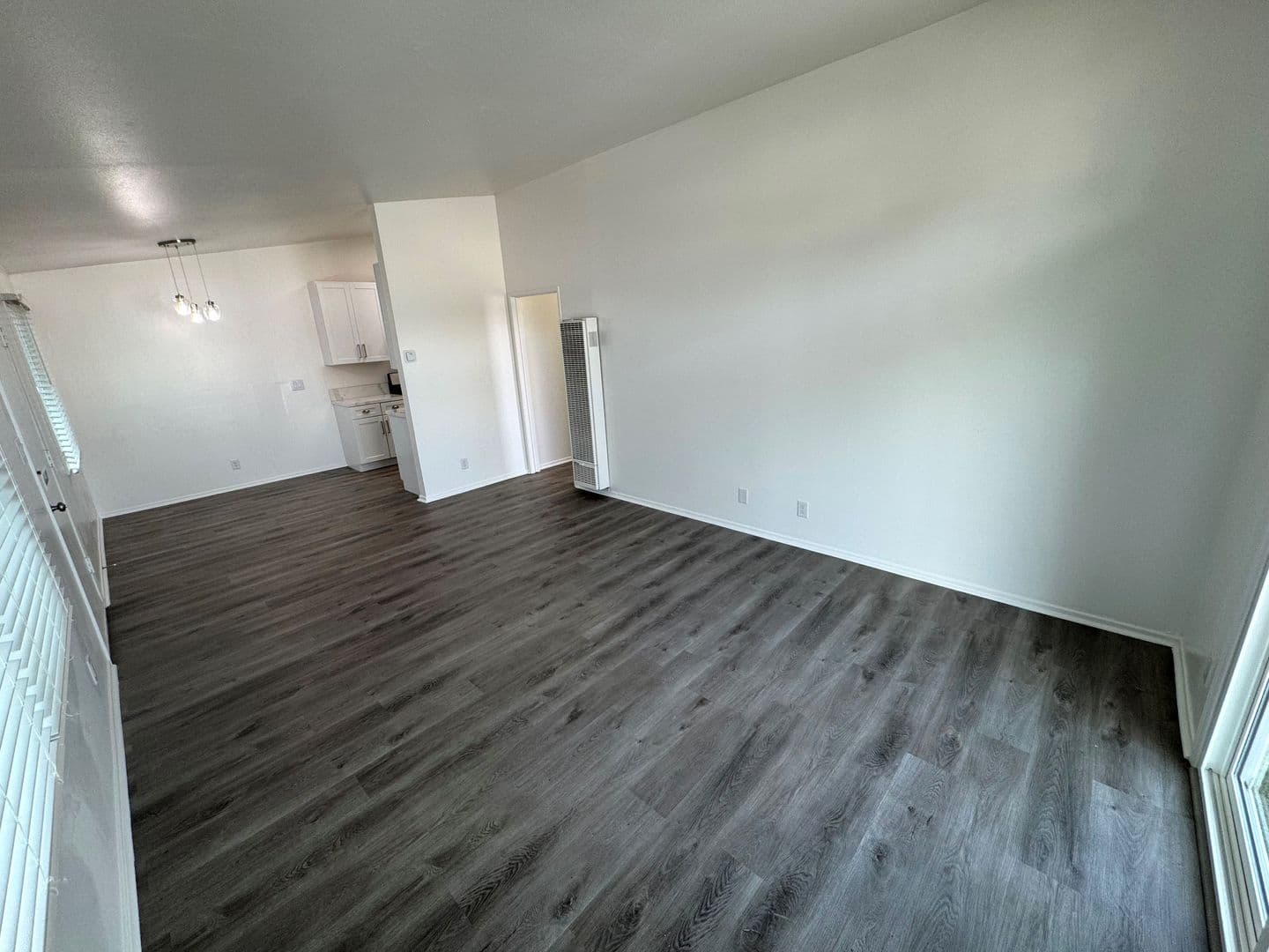 Ventura Apartment: 716-722 Sidonia