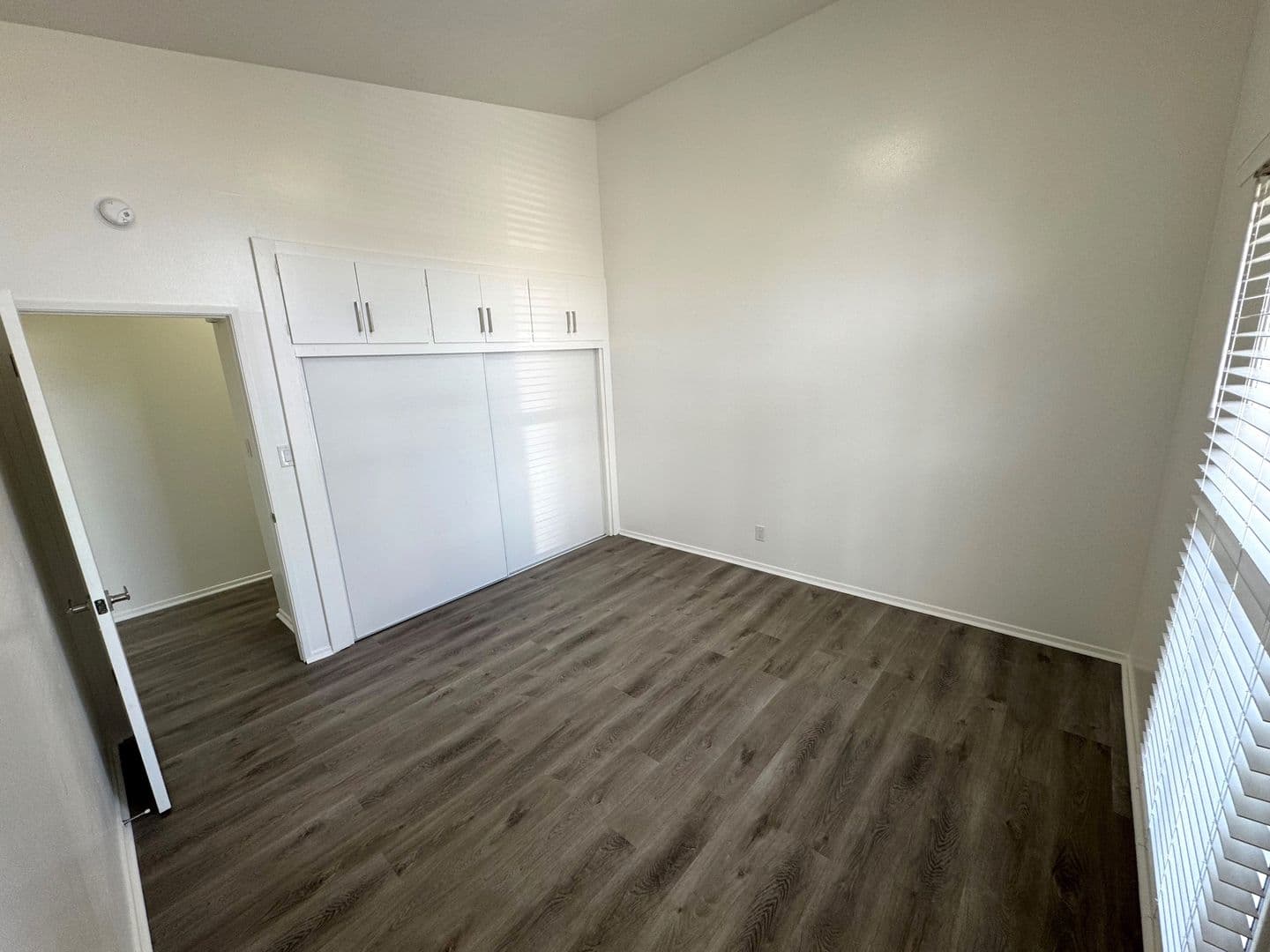 Ventura Apartment: 716-722 Sidonia