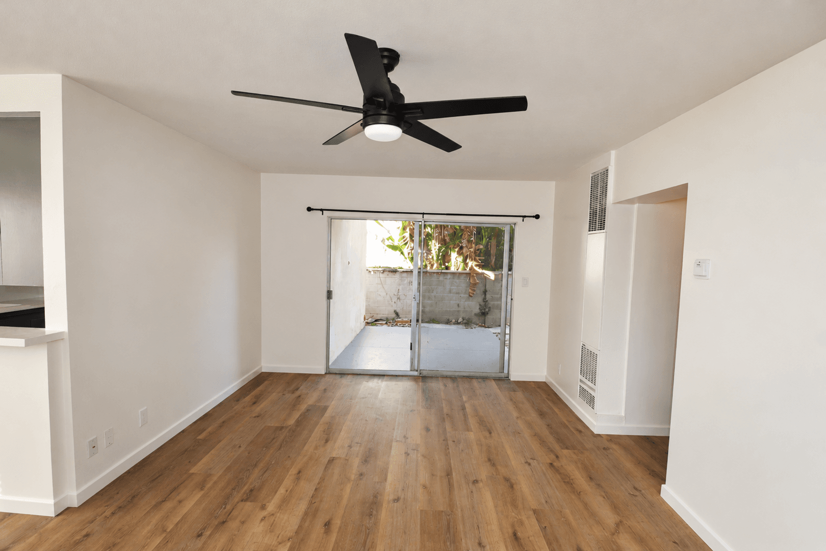 Ventura Apartment: 81-95 Baylor Drive