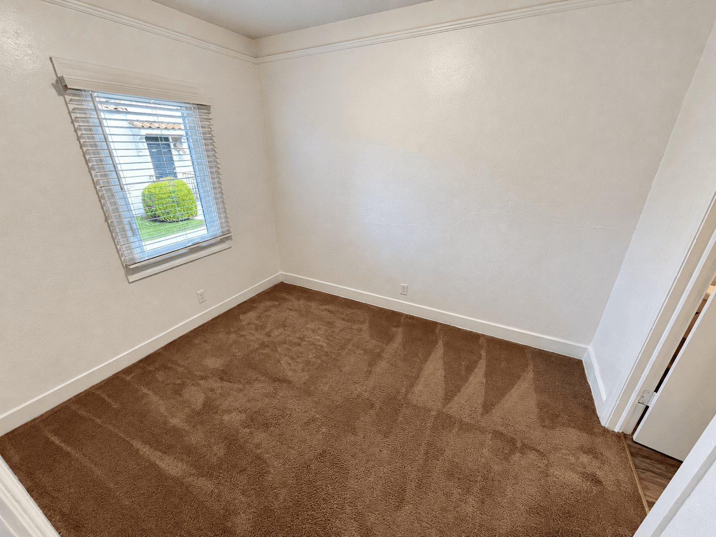Ventura Apartment: 121-137 El Medio