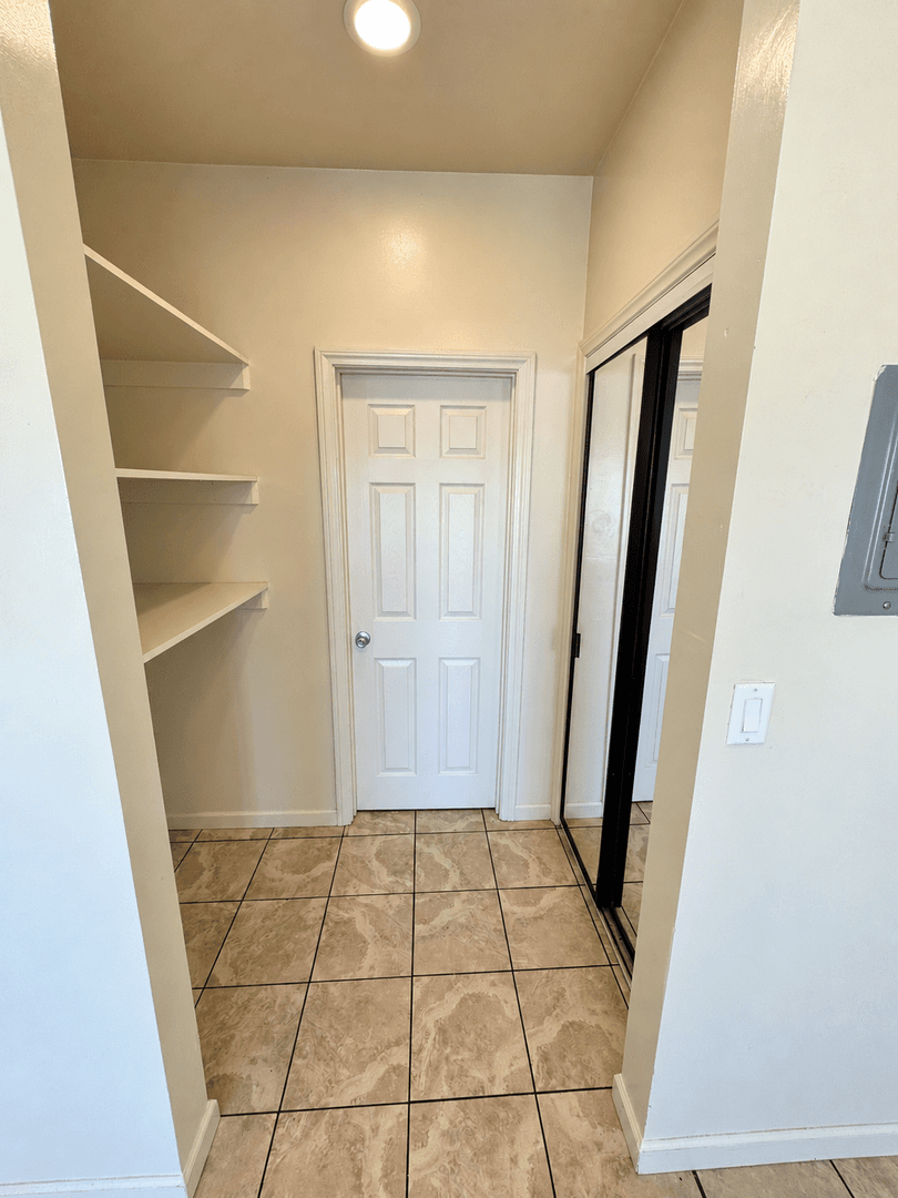 Ventura Apartment: 153 Wall Street