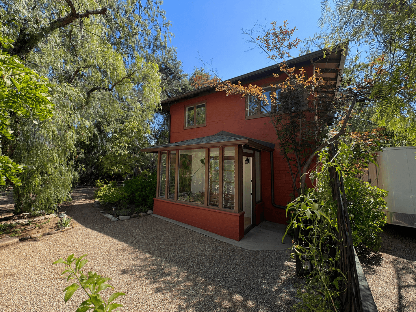 Ojai House: 406 S. Signal Street #A