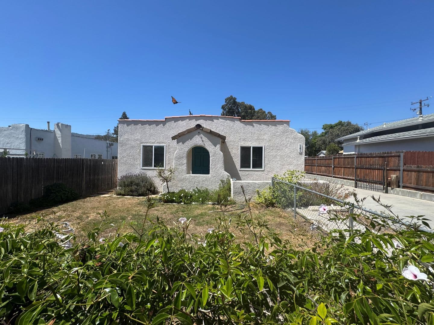 Ventura Apartment: 141 Holt Street