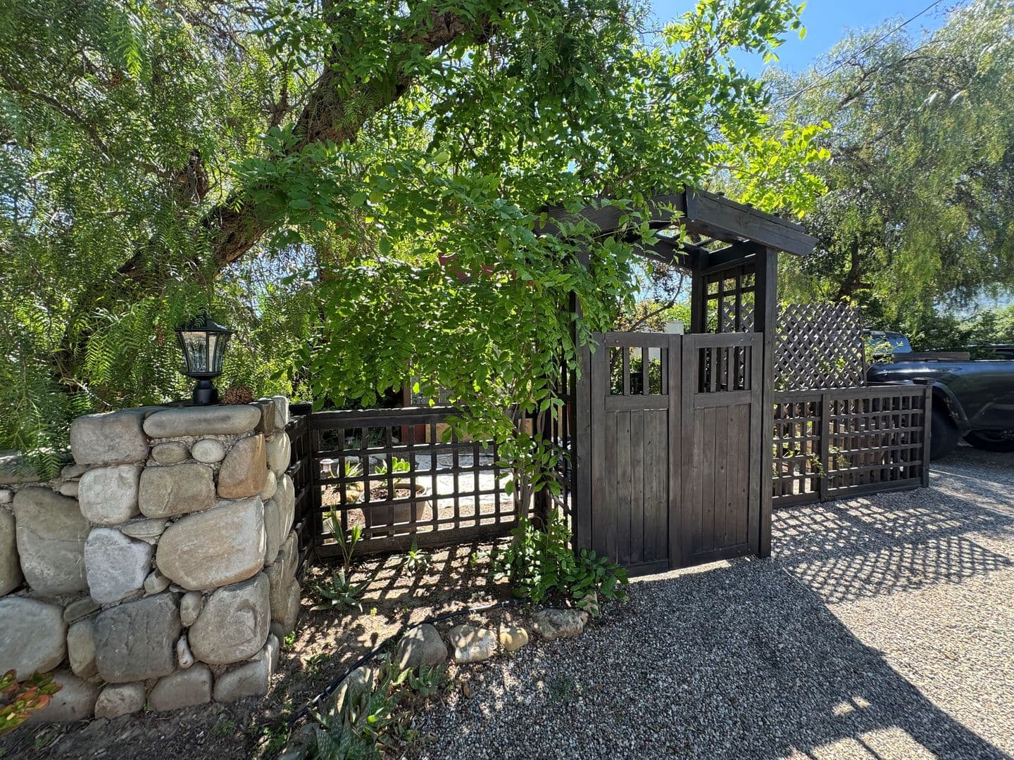 Ojai House: 406 S. Signal Street #A