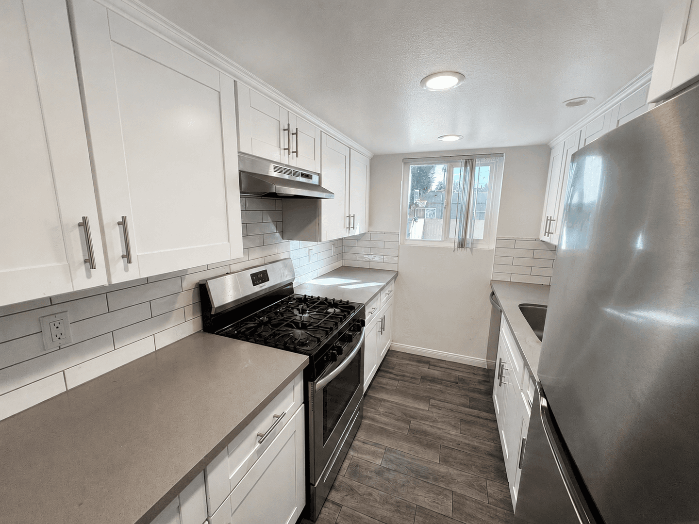 Santa Paula House: 211 E. Santa Paula Street #B