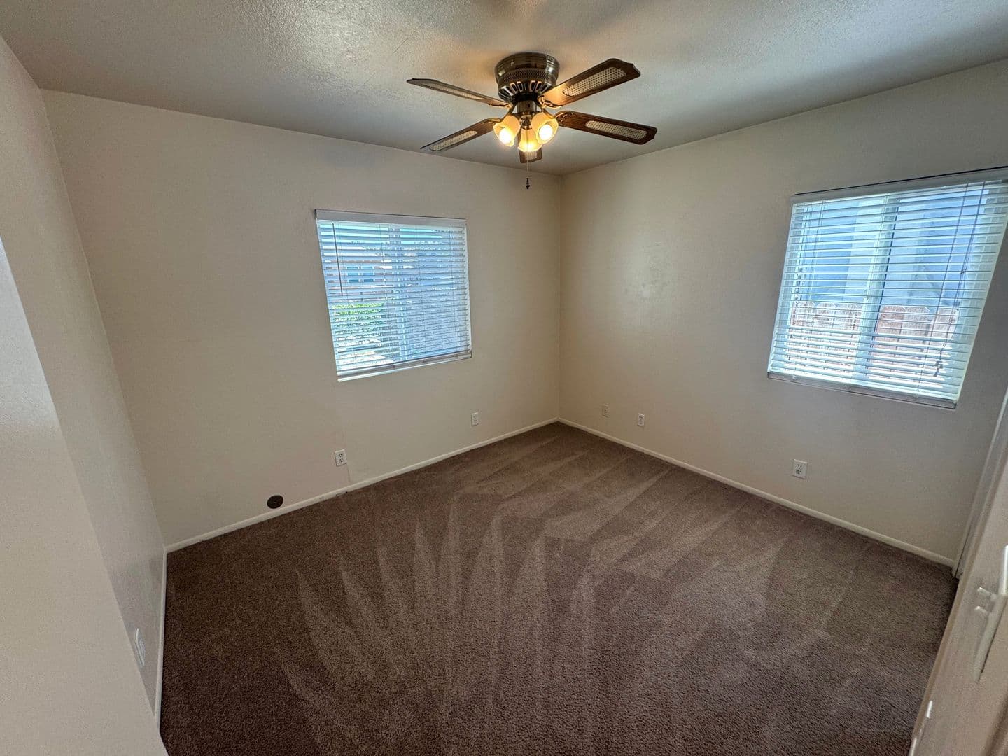 Ventura Apartment: 141 Holt Street