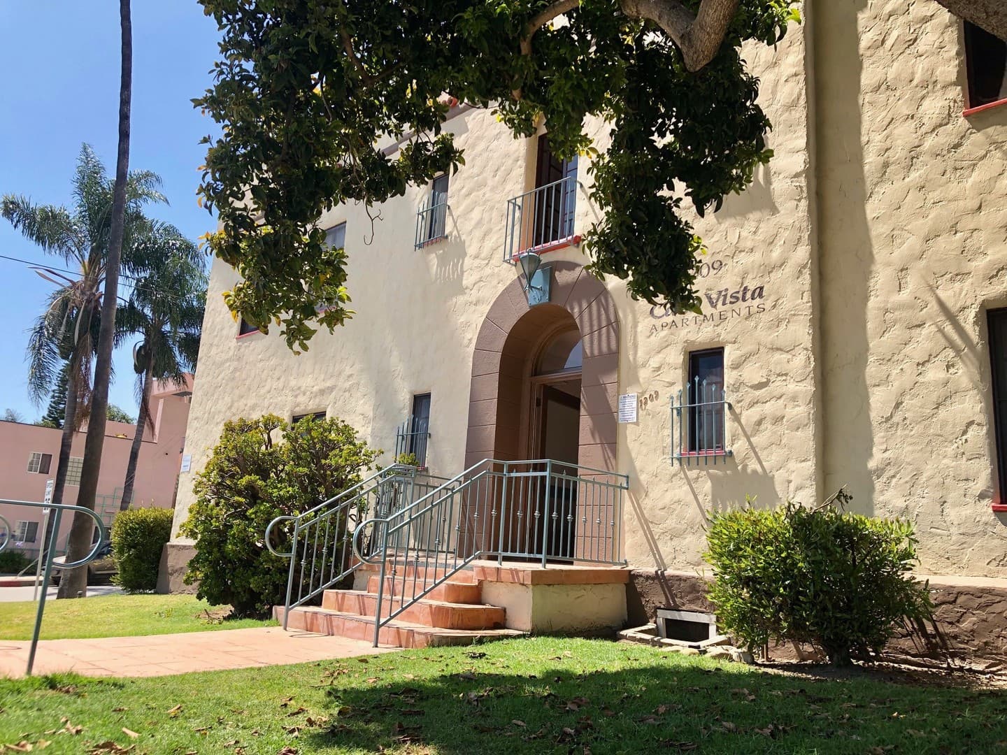 Ventura Apartment: 1209 E. Main Street