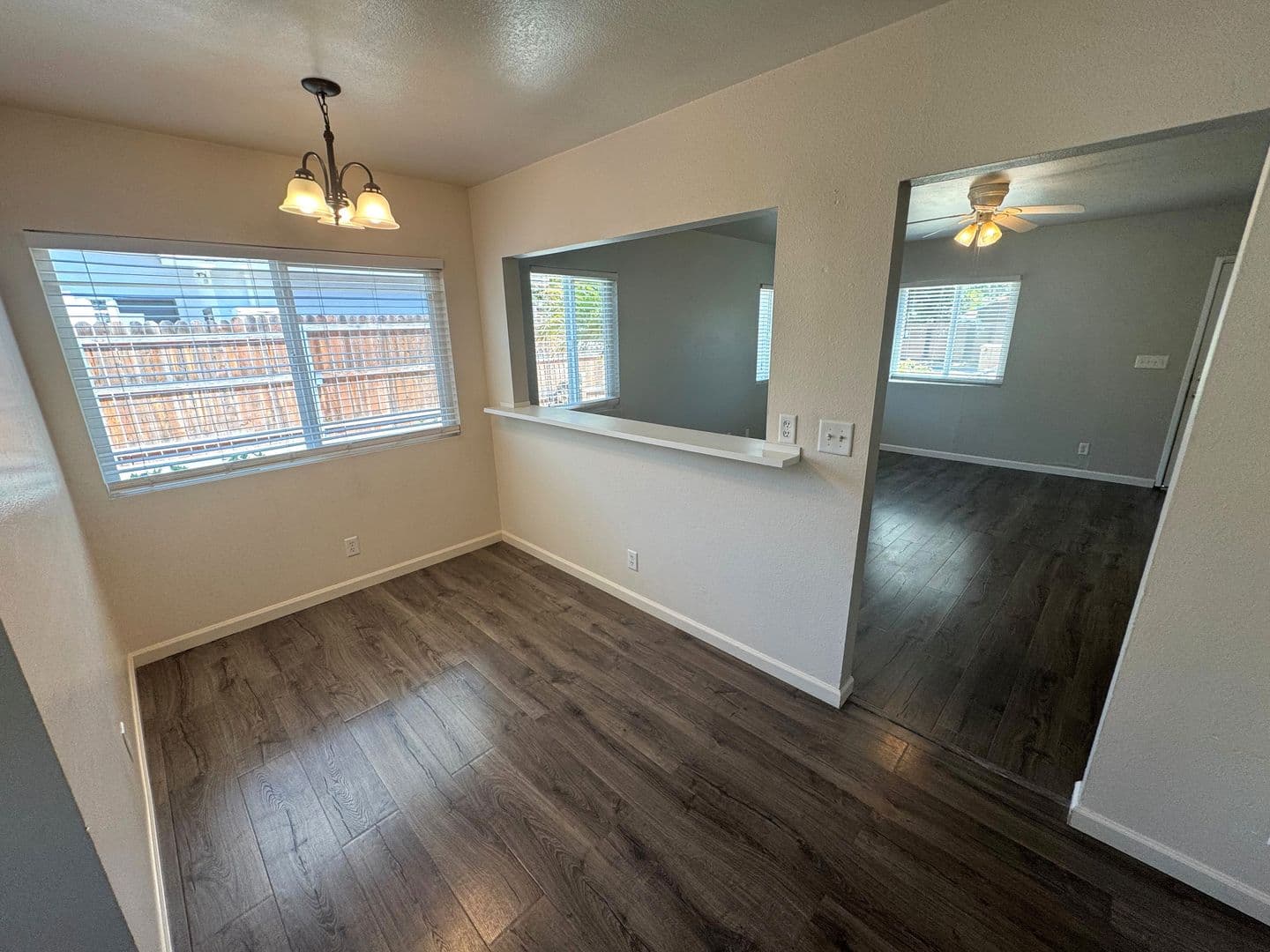 Ventura Apartment: 141 Holt Street