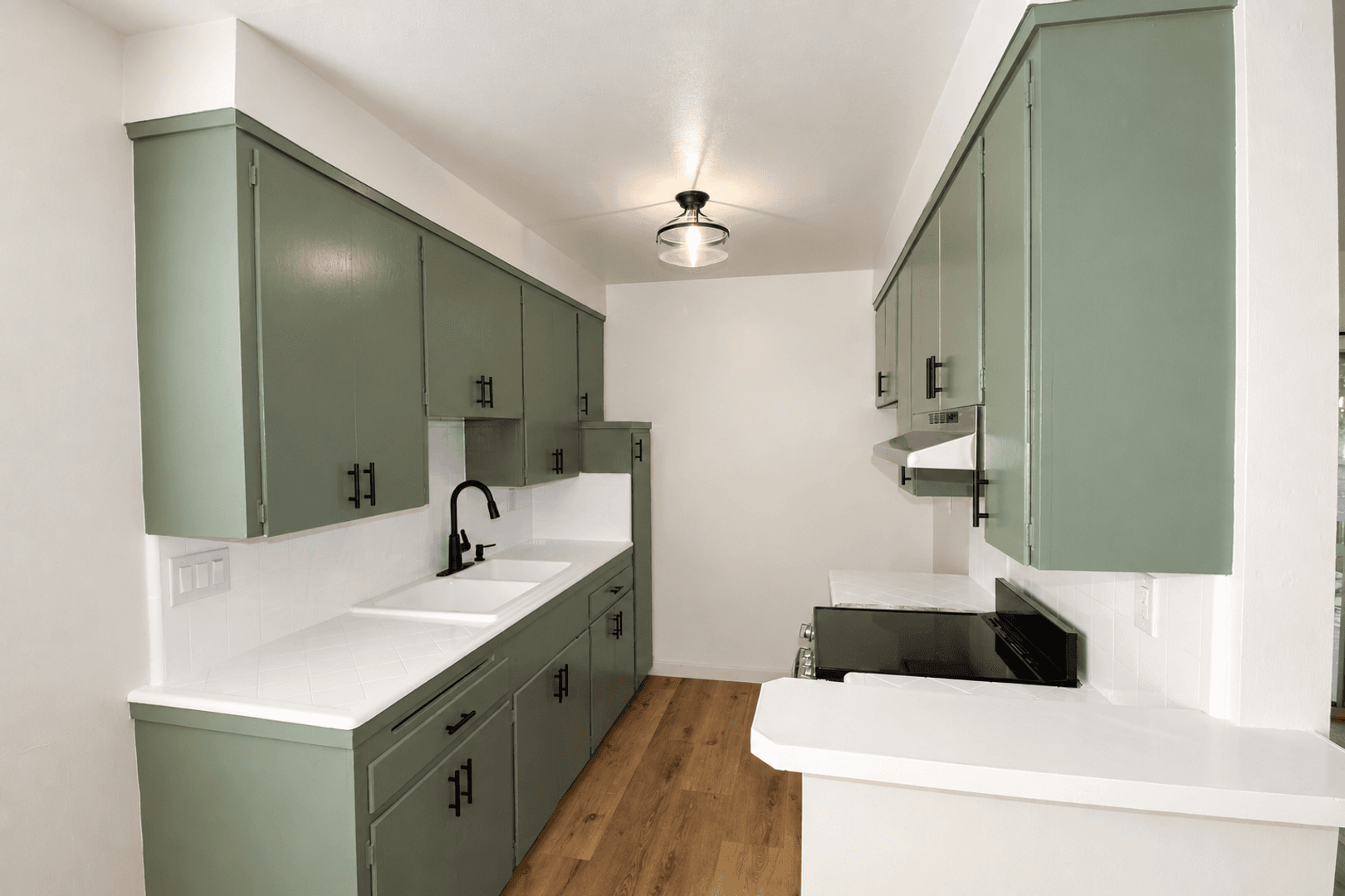 Ventura Apartment: 81-95 Baylor Drive