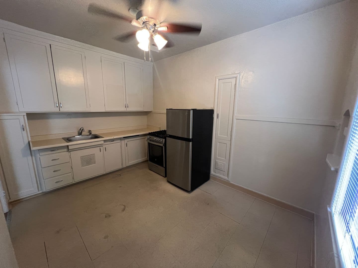San Jose Apartment: 603 S First St. - 4