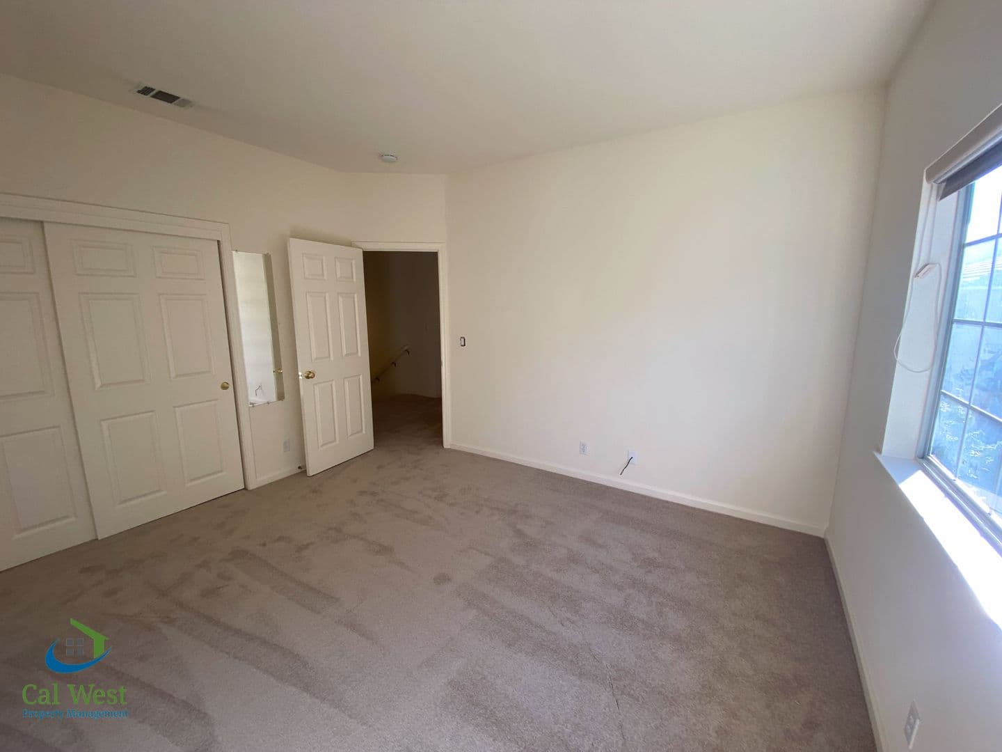 Mountain View House: 855 Jackson Street