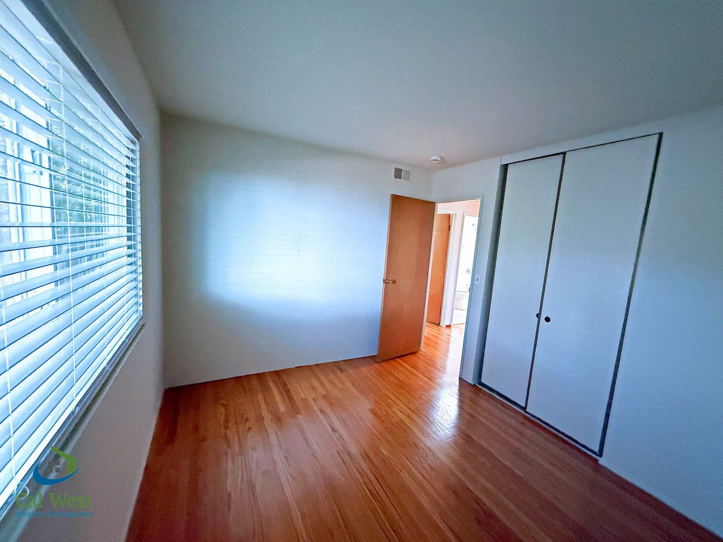 Sunnyvale House: 715 W Knickerbocker Drive