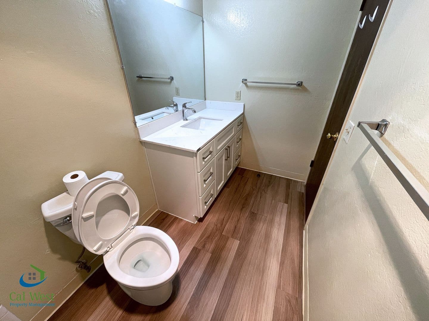 Morgan Hill Apartment: 16800 Barnell Avenue #2