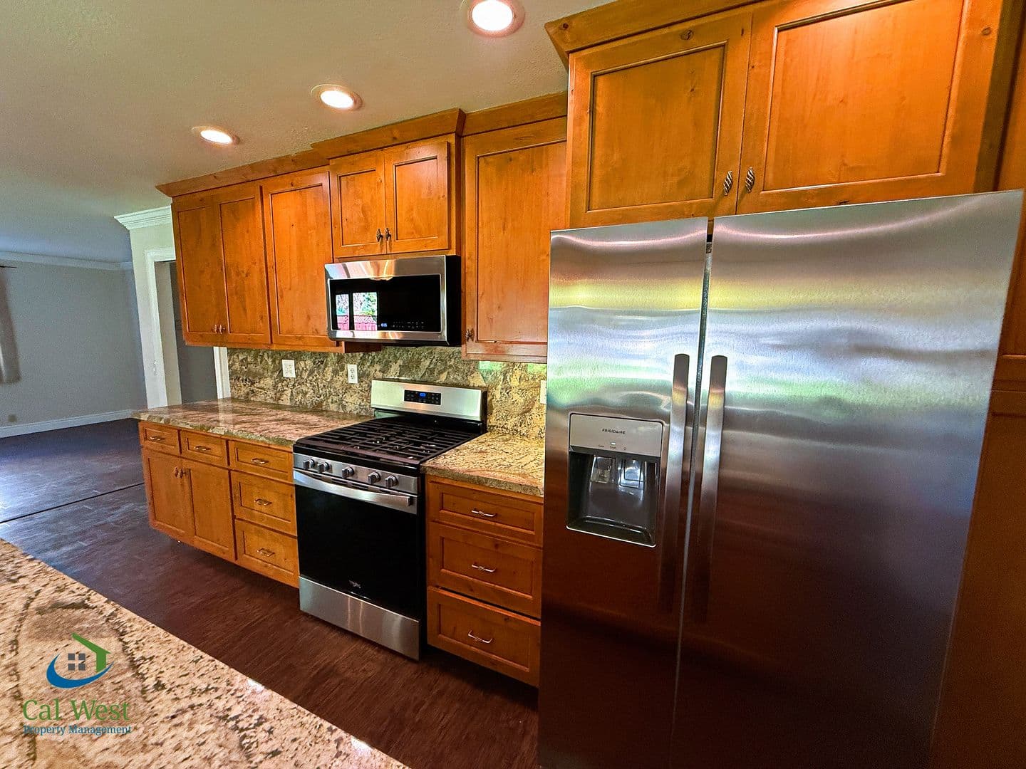 Gilroy House: 6479 Barron Place