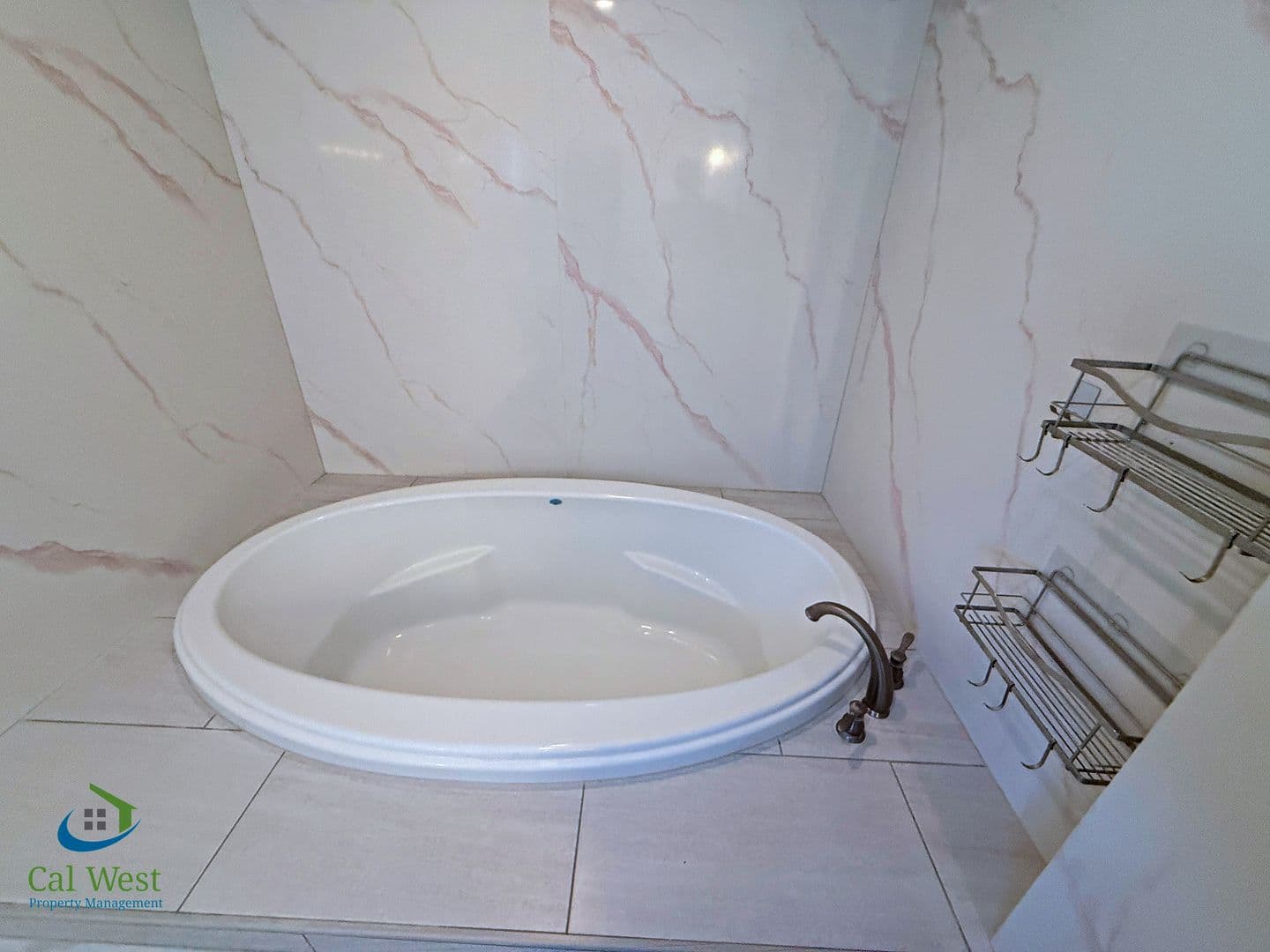 Gilroy House: 6479 Barron Place