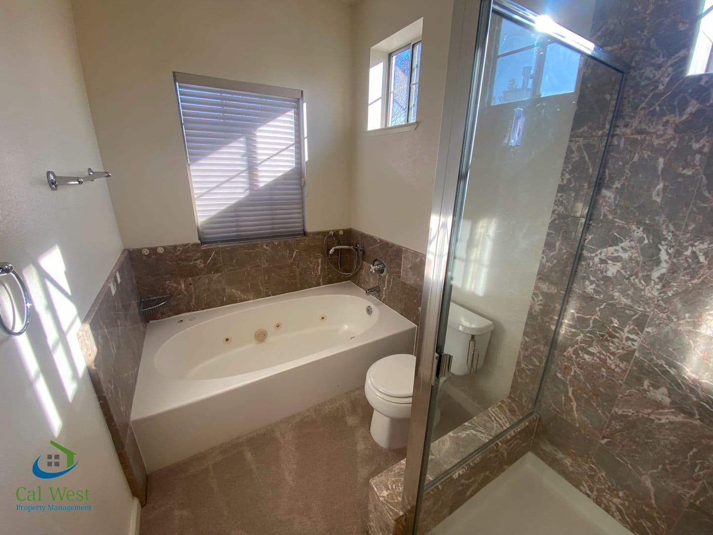 Mountain View House: 855 Jackson Street