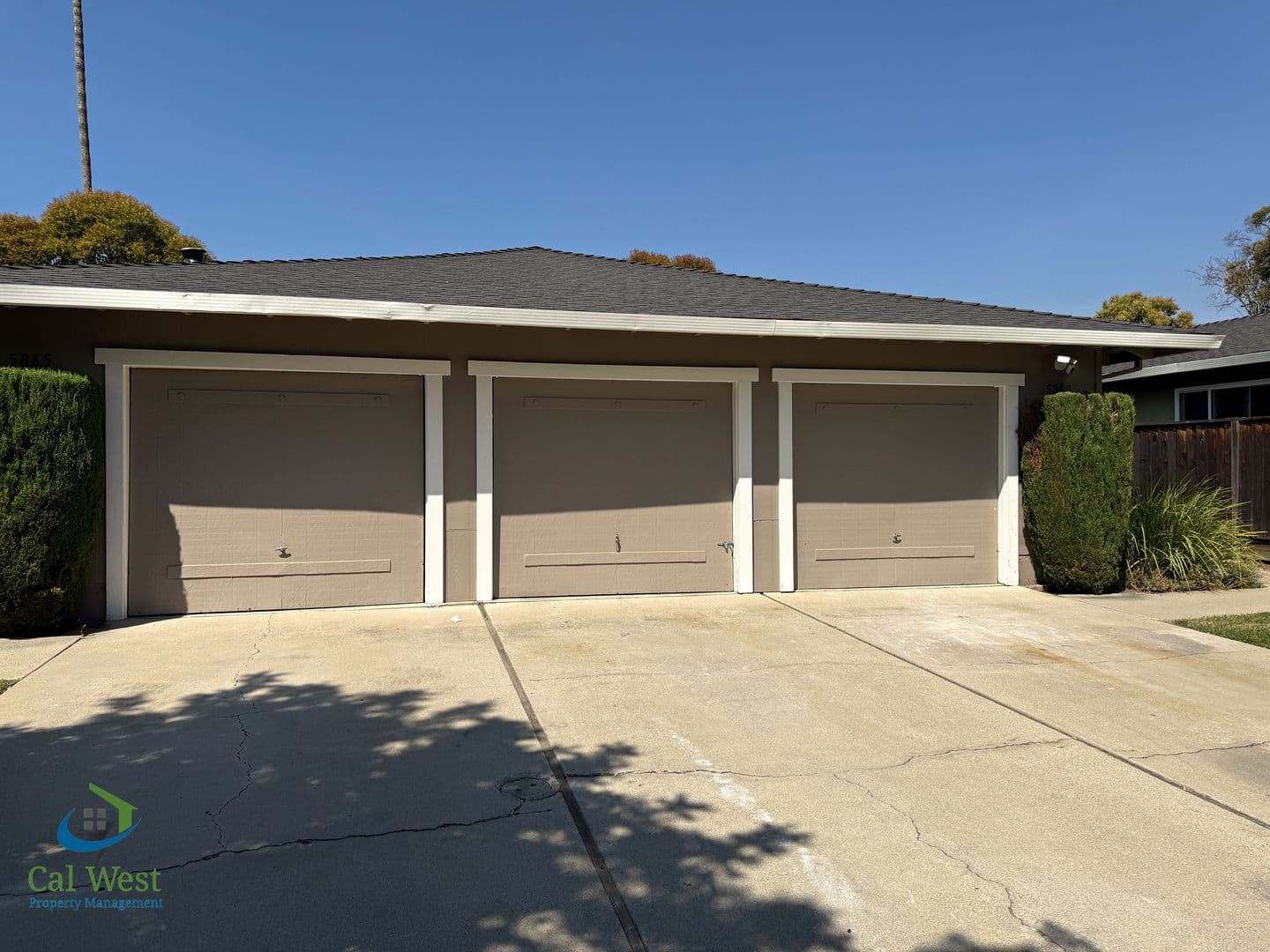 San Jose Apartment: 5863 Hillview Avenue